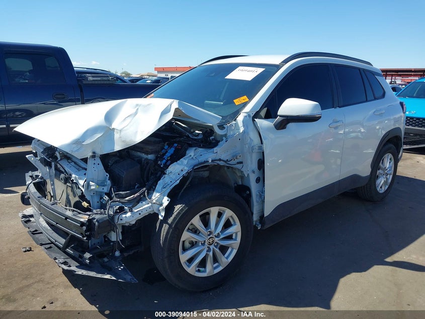 2022 Toyota Corolla Cross Le VIN: 7MUCAAAG1NV013457 Lot: 39094015
