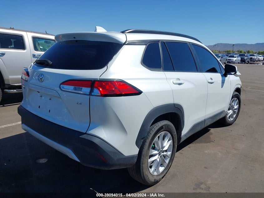 2022 Toyota Corolla Cross Le VIN: 7MUCAAAG1NV013457 Lot: 39094015