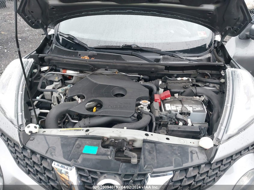 2015 NISSAN JUKE SV - JN8AF5MV3FT550388