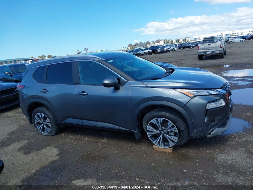 VIN 5N1BT3BA3PC800495 2023 NISSAN ROGUE SV