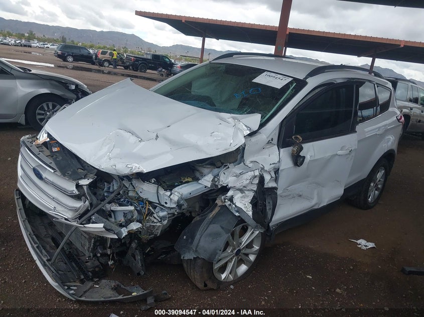 VIN 1FMCU0HD5KUB62335 2019 FORD ESCAPE SEL