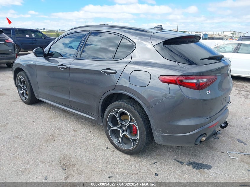 2022 ALFA ROMEO STELVIO 2.0L I-4 DI, VVT, TU(VIN: ZASPAKBN6N7D48634