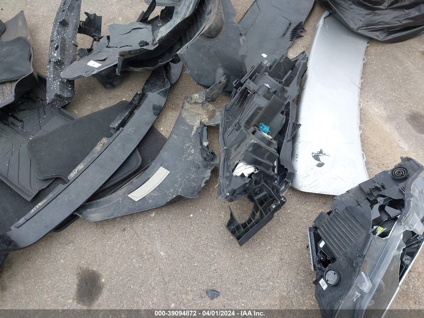 VIN 3GNAXVEX0LS595696 2020 CHEVROLET EQUINOX LT