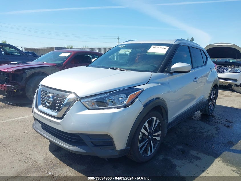VIN 3N1CP5CU1KL569369 2019 NISSAN KICKS SV