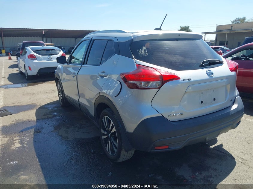 VIN 3N1CP5CU1KL569369 2019 NISSAN KICKS SV
