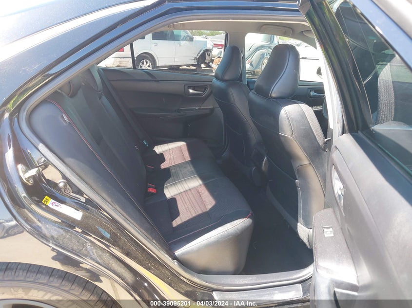 2017 TOYOTA CAMRY SE - 4T1BF1FK3HU742219