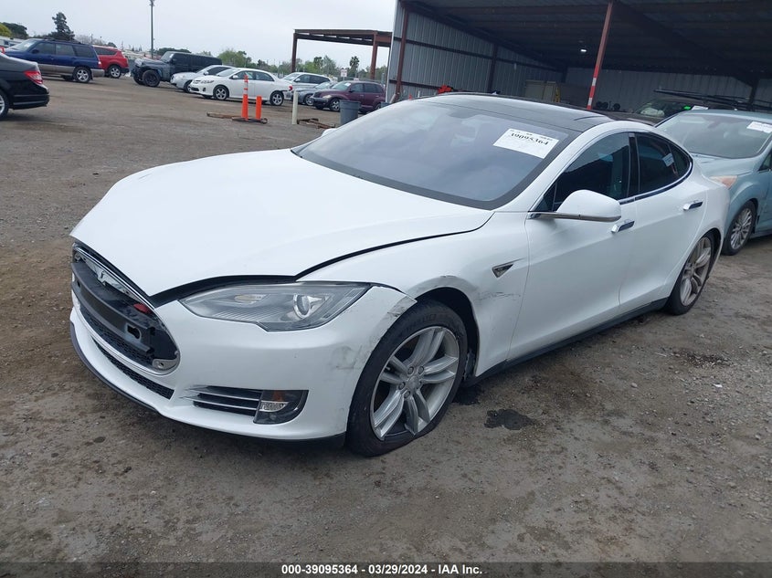 2013 TESLA MODEL S VIN: 5YJSA1DP4DFP03319