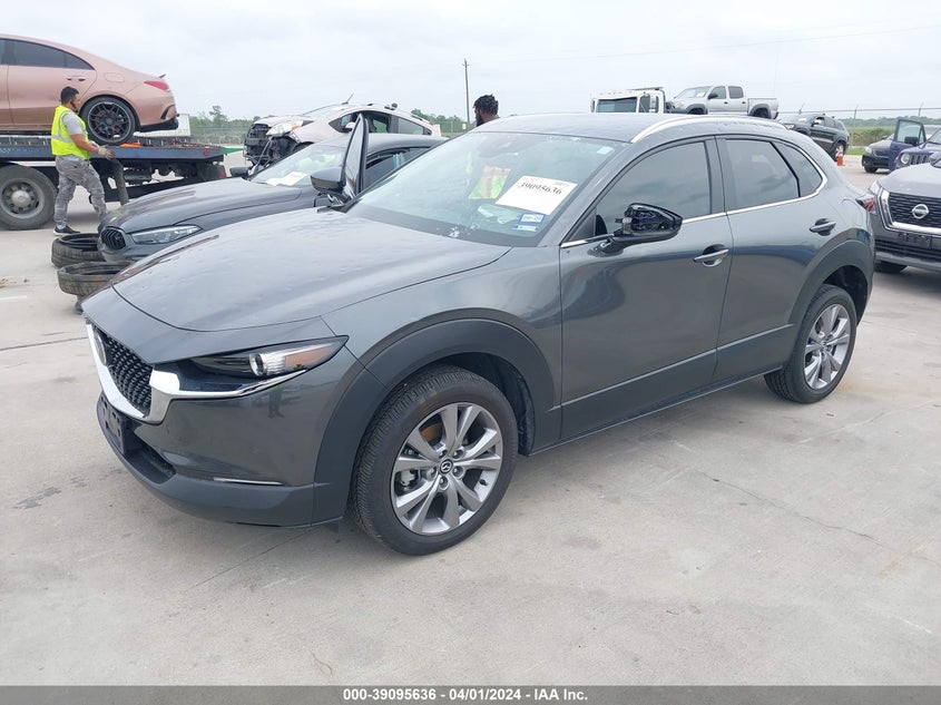 2023 MAZDA CX-30 2.5L I-4 DI, DOHC, V(VIN: 3MVDMBCM6PM562118