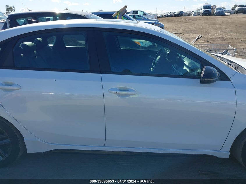 VIN 3KPF34AD5ME302942 2021 KIA FORTE GT-LINE