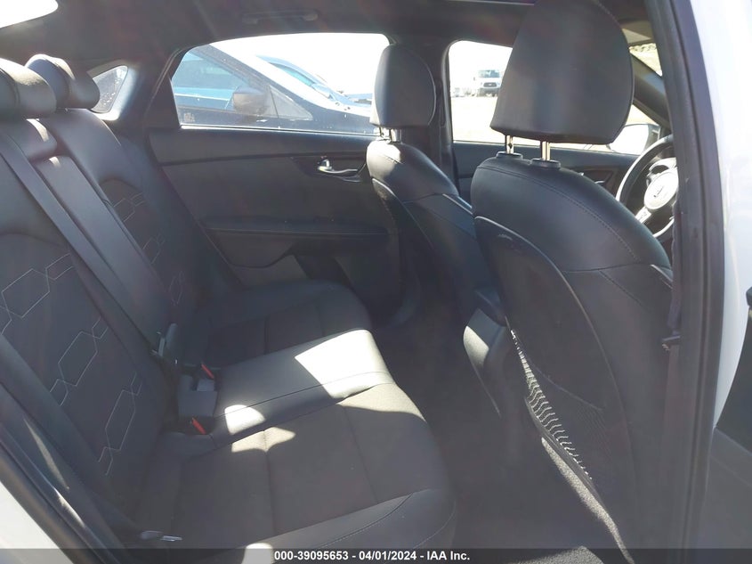 2021 KIA FORTE 2.0L I-4 DOHC, VVT, (VIN: 3KPF34AD5ME302942