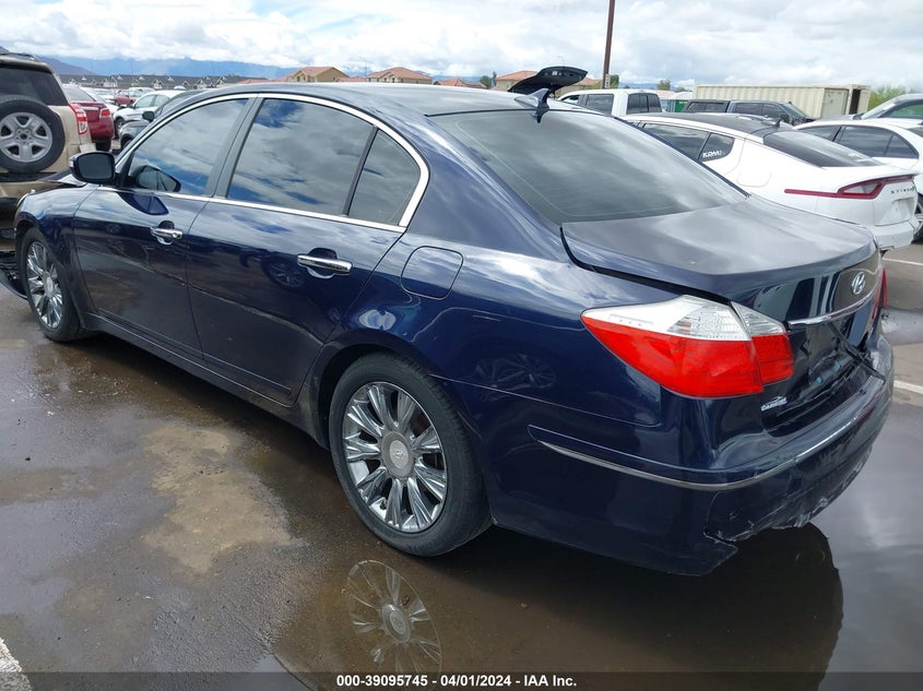 2011 Hyundai Genesis 3.8 VIN: KMHGC4DE9BU115027 Lot: 39095745