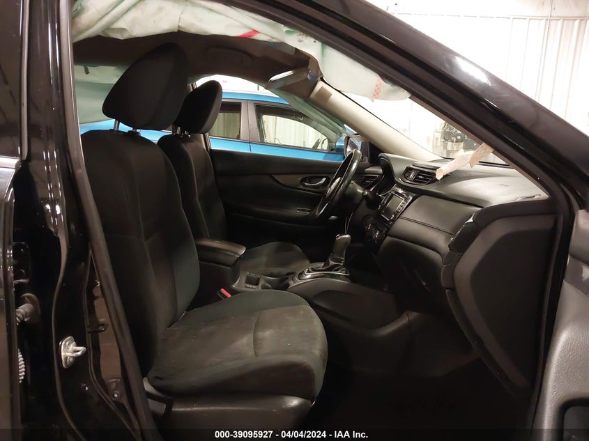 VIN 5N1AT2MV5JC775452 2018 NISSAN ROGUE SV