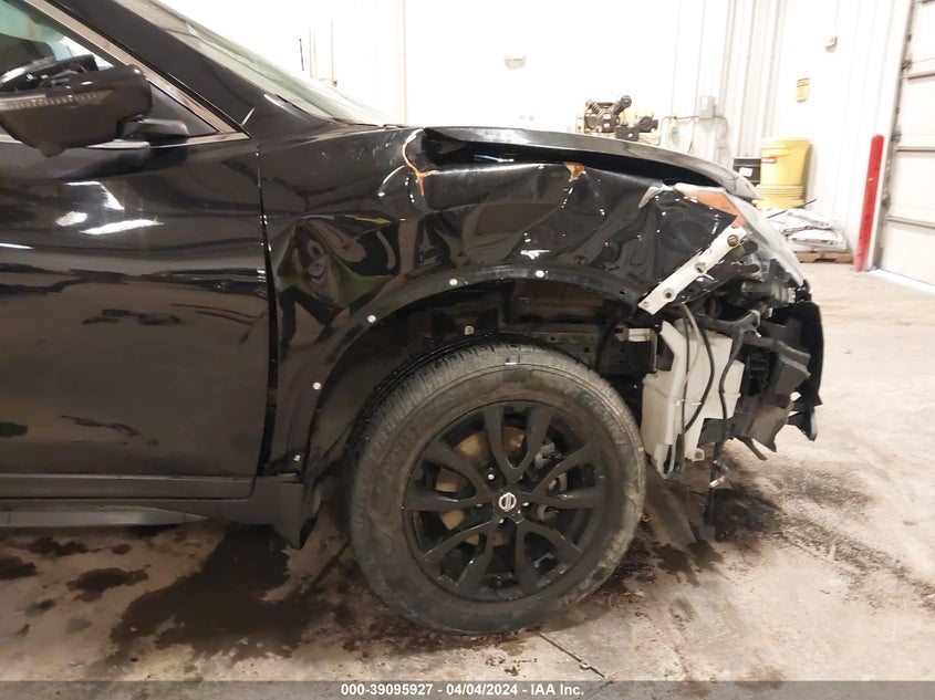 VIN 5N1AT2MV5JC775452 2018 NISSAN ROGUE SV