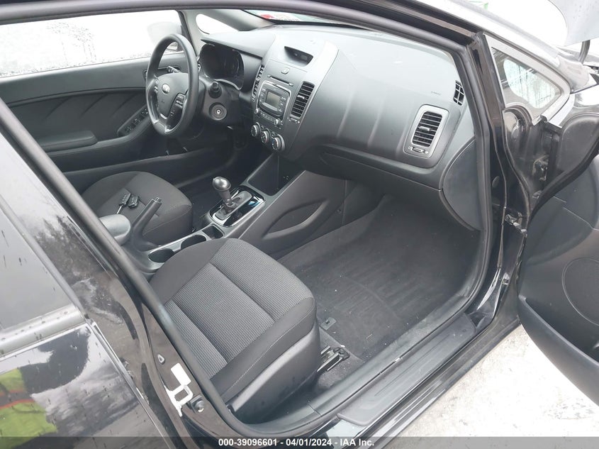 2018 KIA FORTE LX - 3KPFK4A72JE237413