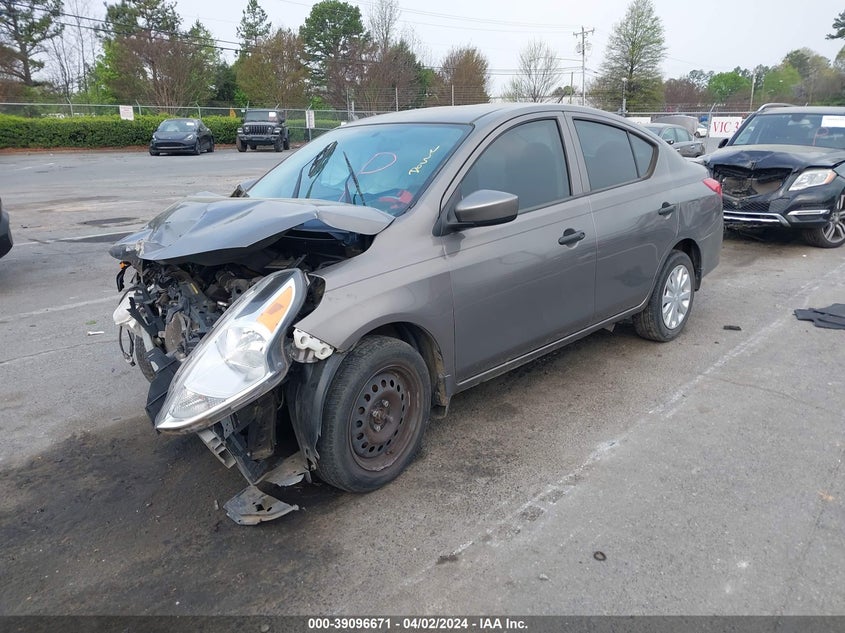 2016 NISSAN VERSA S/S PLUS/SV/SL - 3N1CN7AP7GL888832