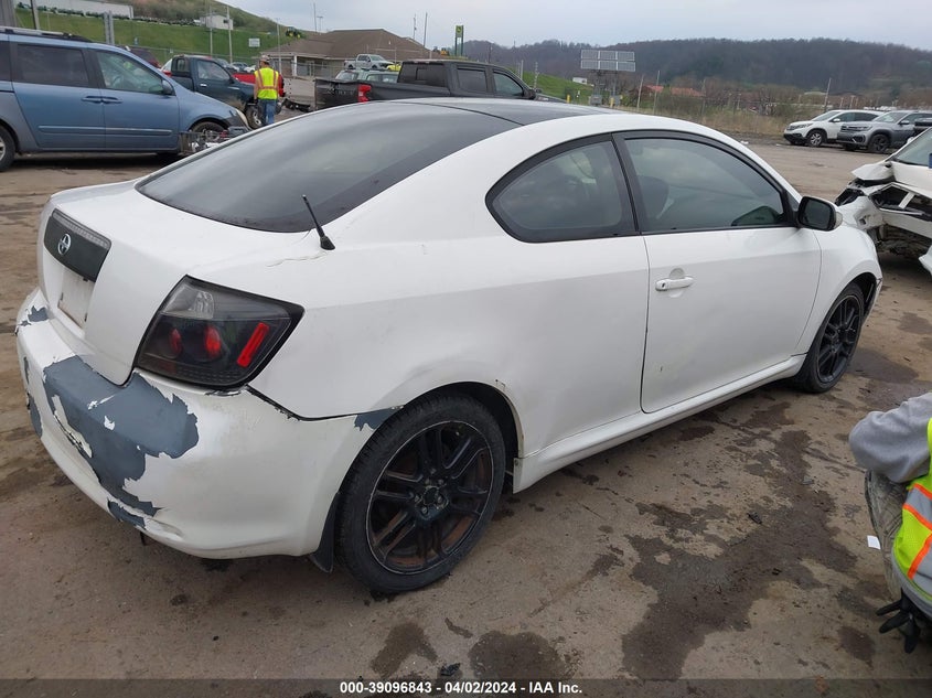 2007 SCION TC VIN: JTKDE177270197526