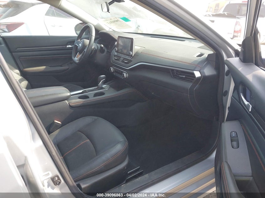 VIN 1N4BL4CV6NN394571 2022 NISSAN ALTIMA SR