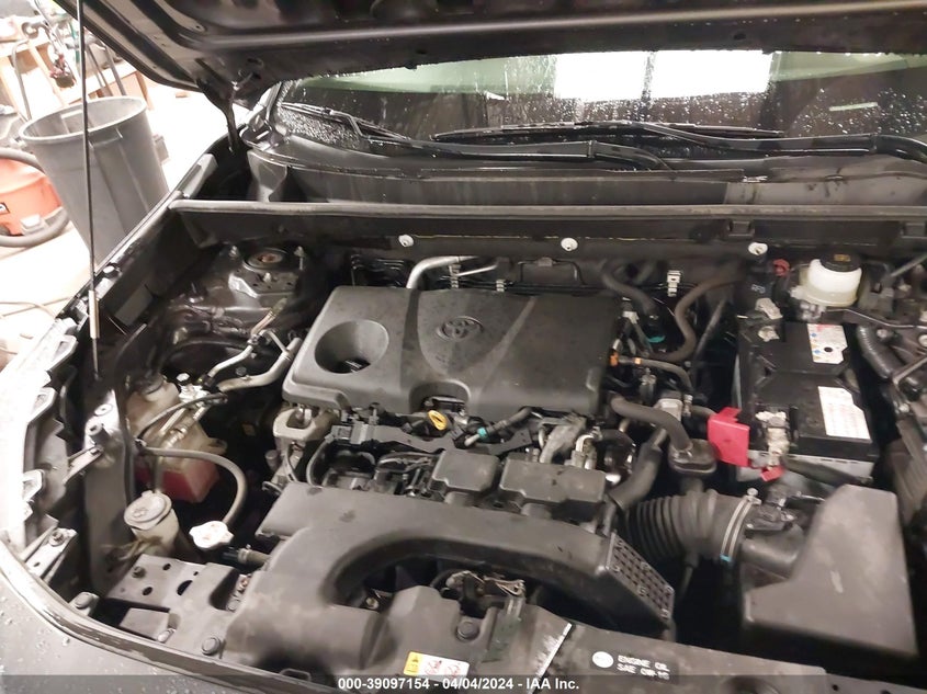 2019 TOYOTA RAV4 LE - JTMF1RFVXKJ012345