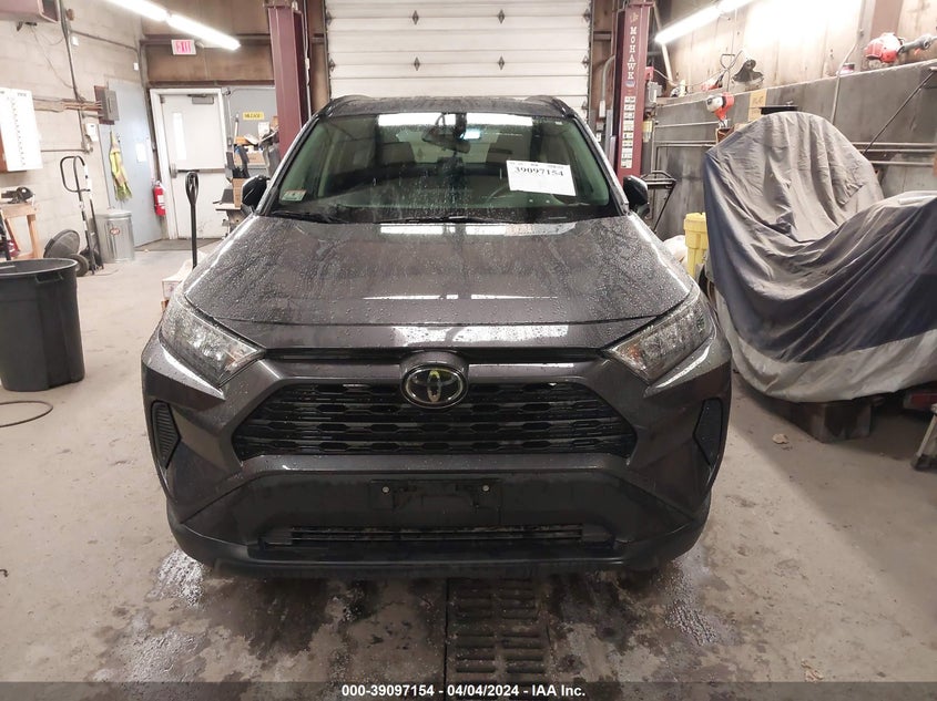 2019 TOYOTA RAV4 LE - JTMF1RFVXKJ012345