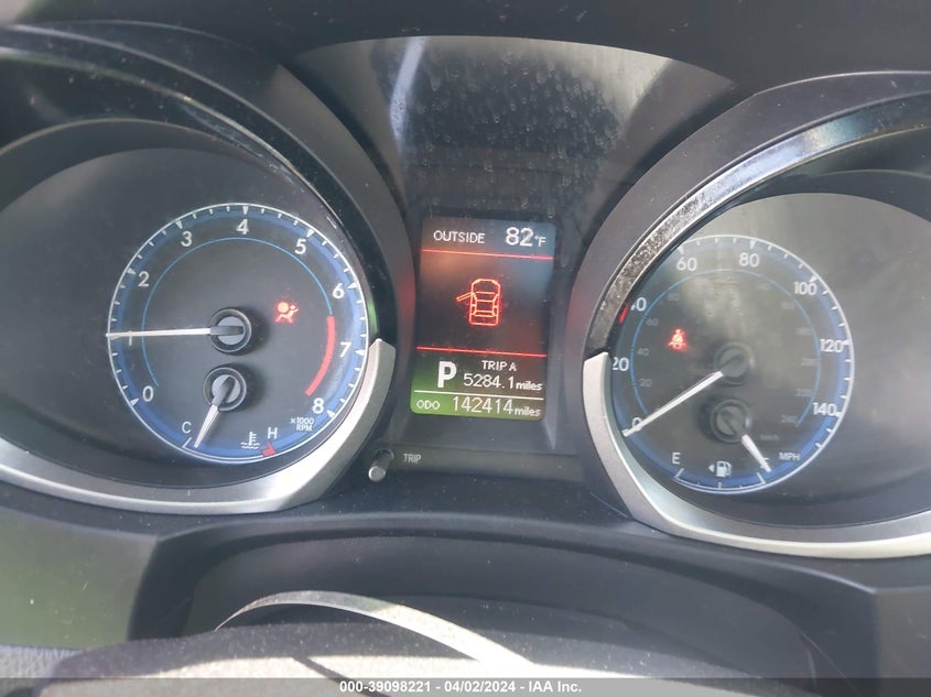 2015 TOYOTA COROLLA S PLUS - 5YFBURHE7FP192291