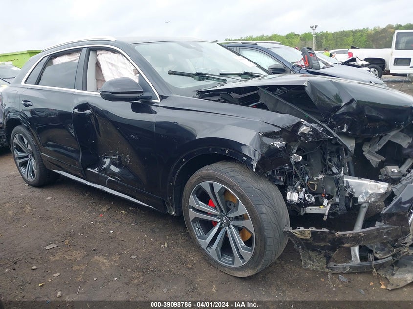 AUDI Q8 - zdjęcie 13