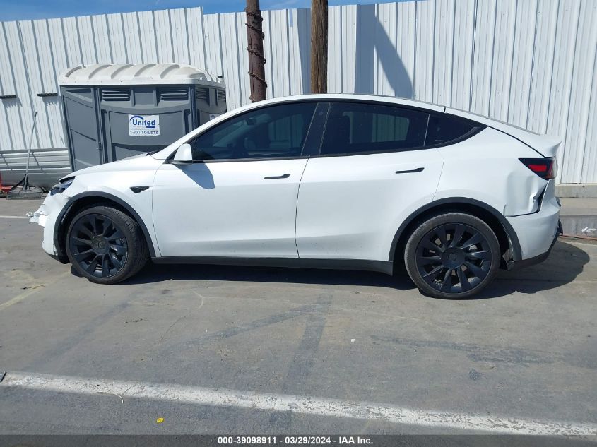 2023 TESLA MODEL Y AWD/LONG RANGE DUAL MOTOR ALL-WHEEL DRIVE - 7SAYGAEE4PF624651