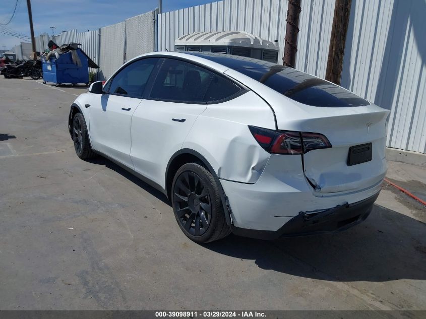 2023 Tesla Model Y Awd/Long Range Dual Motor All-Wheel Drive VIN: 7SAYGAEE4PF624651 Lot: 39098911