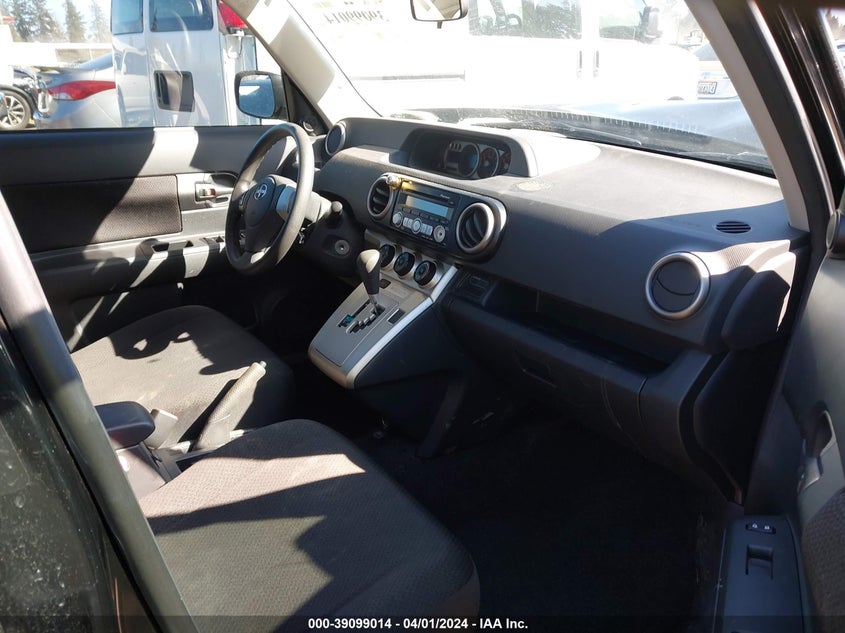 2008 Scion Xb VIN: JTLKE50E981017134 Lot: 39099014