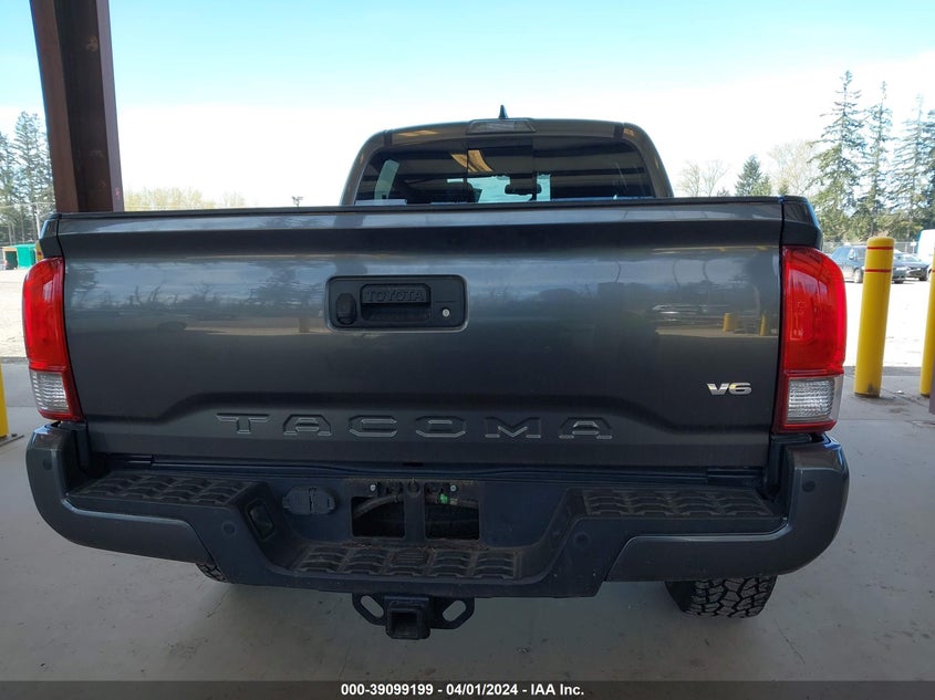 2017 TOYOTA TACOMA DBL CAB/SR5/TRD SPORT/OR - 3TMDZ5BN3HM031376