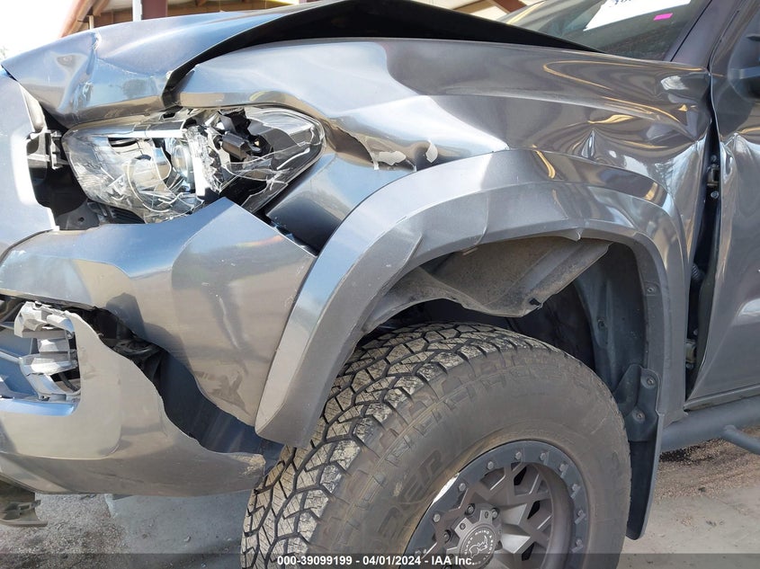 2017 TOYOTA TACOMA DBL CAB/SR5/TRD SPORT/OR - 3TMDZ5BN3HM031376