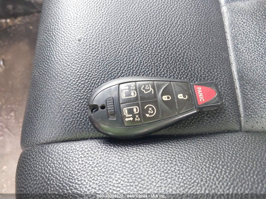 VIN 2C4RDGEG3LR204537 2020 DODGE GRAND CARAVAN GT