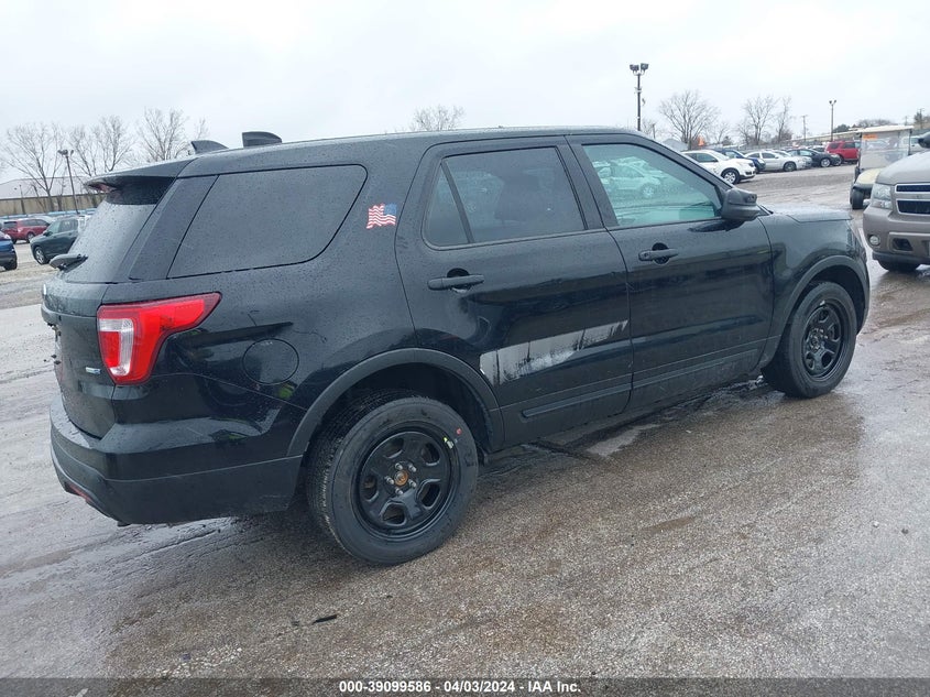 VIN 1FM5K8AR4HGC63196 2017 FORD UTILITY POLICE INTERCEPTOR