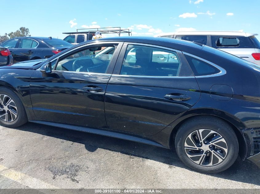 2022 Hyundai Sonata Hybrid Blue VIN: KMHL24JJ4NA037071 Lot: 39101100