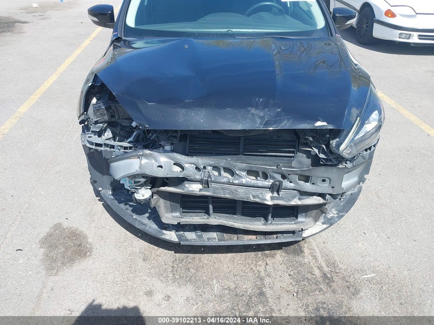 VIN 1FADP3M26HL343695 2017 FORD FOCUS SEL