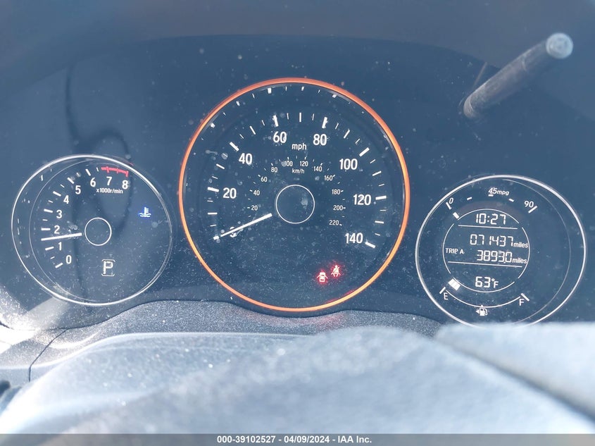 VIN 3CZRU6H3XJM720878 2018 HONDA HR-V LX