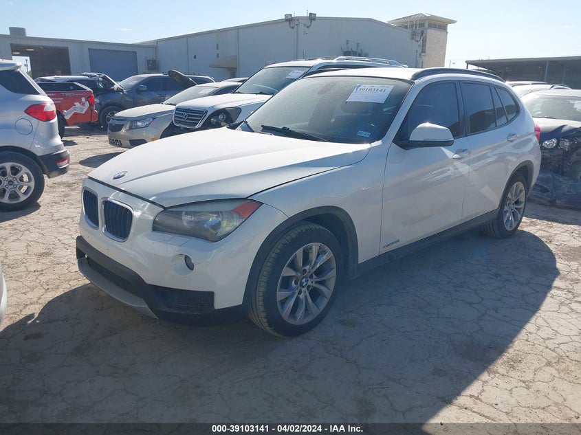 2013 BMW X1 xDrive28I VIN: WBAVL1C50DVR86288 Lot: 39103141