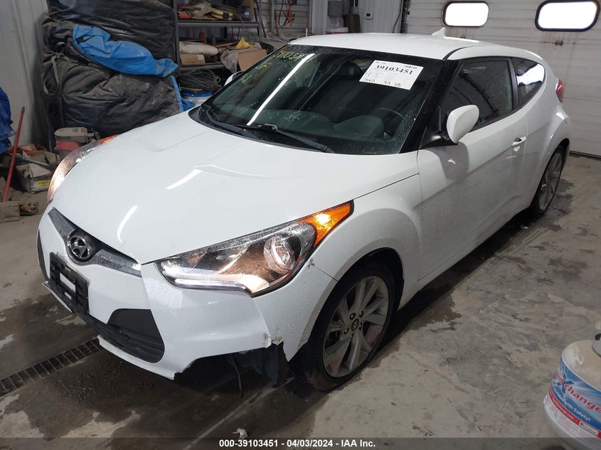 2017 Hyundai Veloster VIN: KMHTC6AD3HU306229 Lot: 39103451