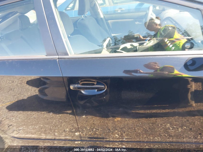 2015 TOYOTA PRIUS TWO - JTDKN3DU2F0441744