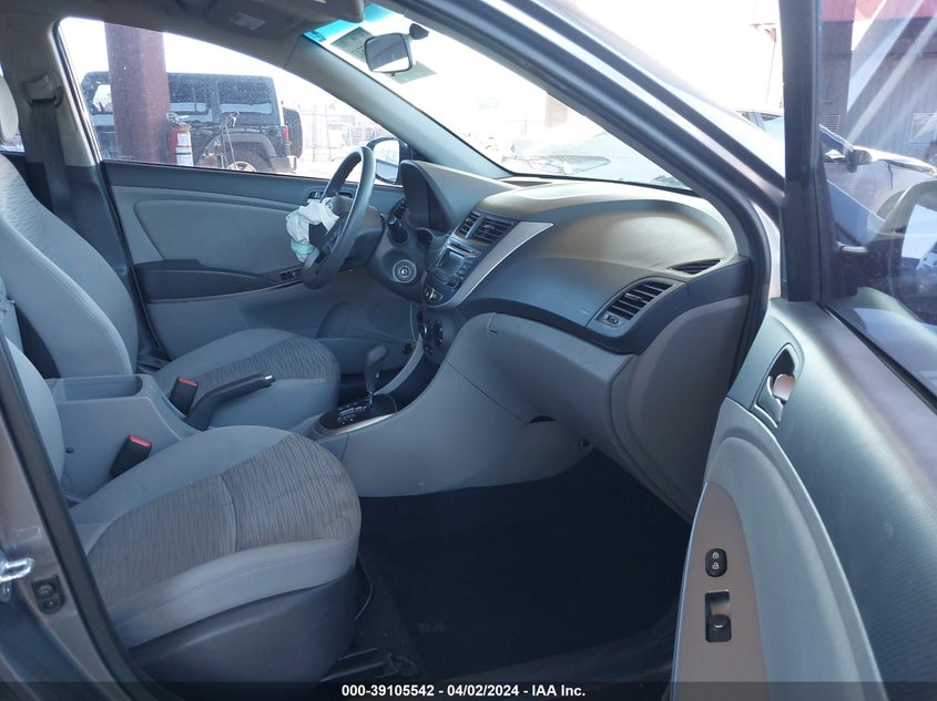 VIN KMHCT4AE6HU252356 2017 HYUNDAI ACCENT SE