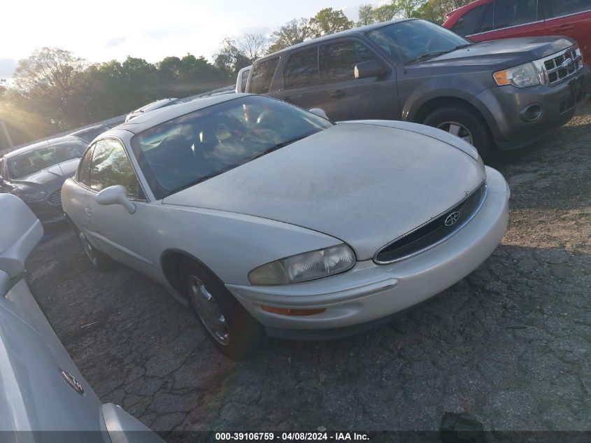 1998 Buick Riviera VIN: 1G4GD2215W4704082 Lot: 39106759