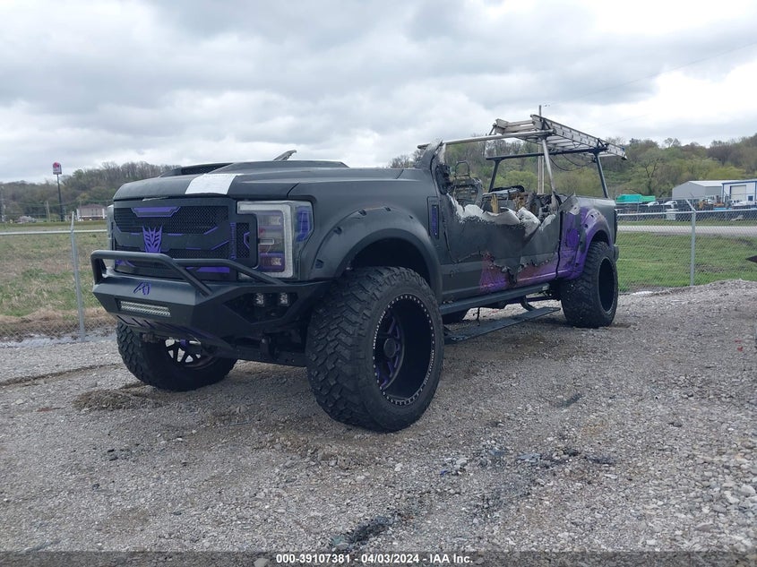 1FT8W3BT6HEC24608 2017 FORD F350 photo no. 2