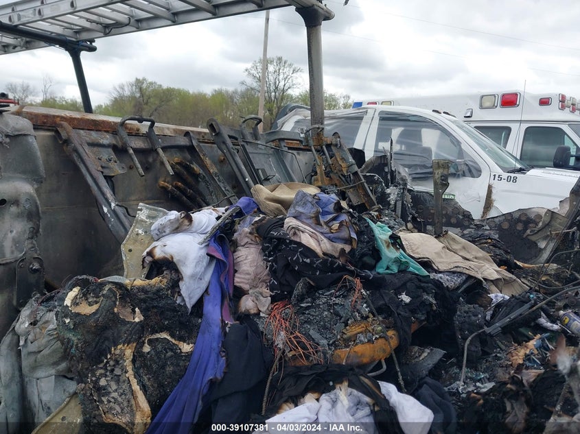 1FT8W3BT6HEC24608 2017 FORD F350 photo no. 7