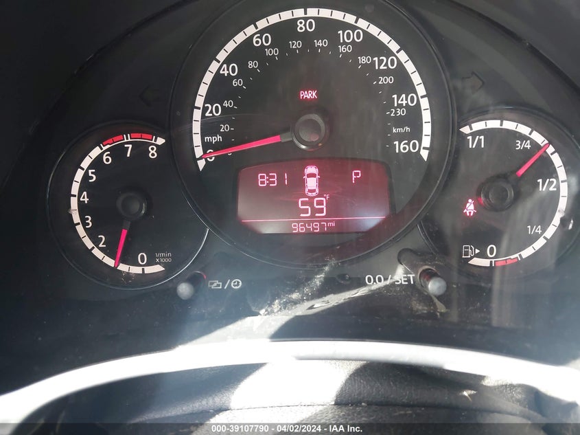 2013 VOLKSWAGEN BEETLE 2.5L - 3VWJX7AT0DM677356