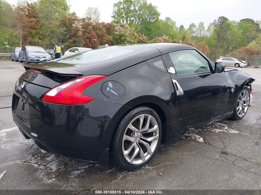 2013 Nissan 370Z VIN: JN1AZ4EH8DM380495 Lot: 39108015