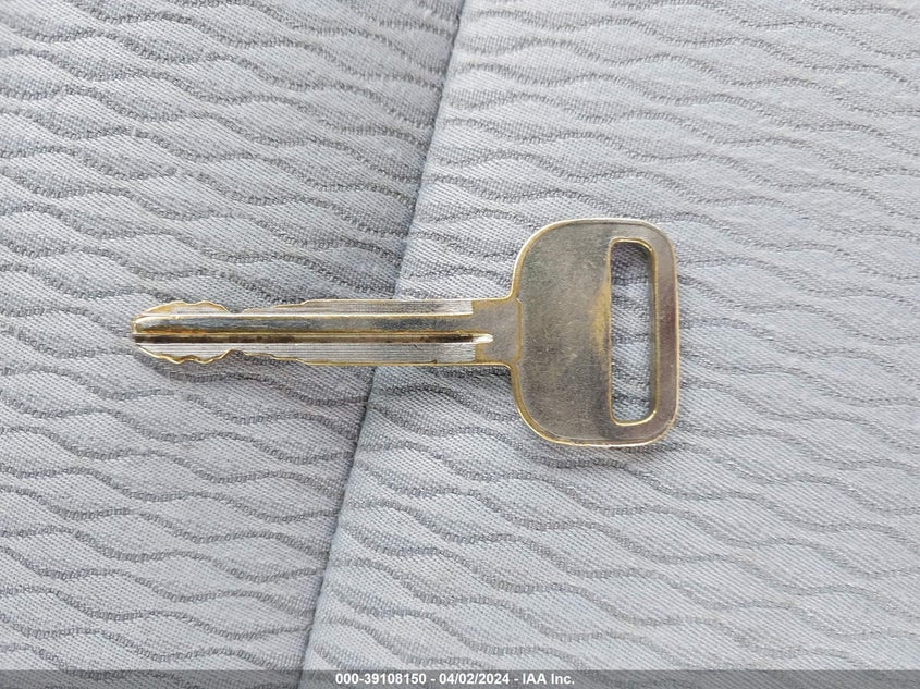 2016 TOYOTA COROLLA LE - 2T1BURHE5GC687445