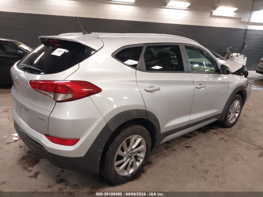 KM8J3CA4XHU317735 2017 Hyundai Tucson Se