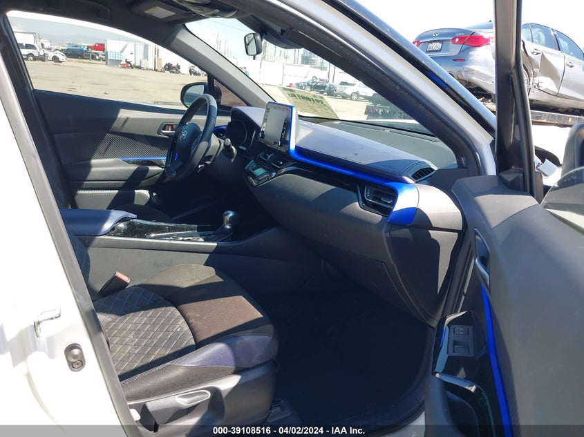 2020 Toyota C-Hr Xle VIN: JTNKHMBX5L1070512 Lot: 39108516