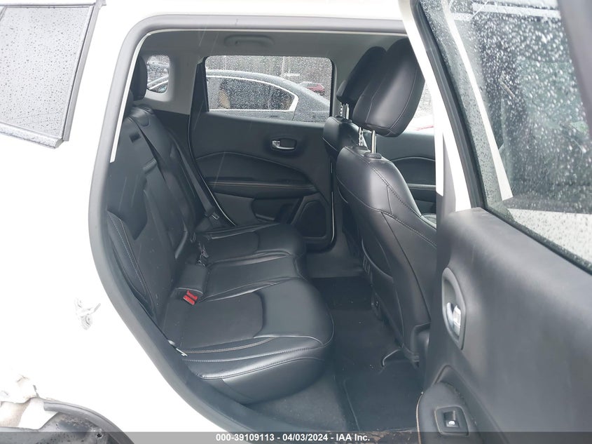 VIN 3C4NJDBB8HT646863 2017 JEEP NEW COMPASS LATITUDE 4X4