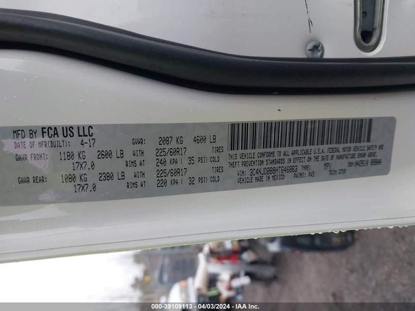 VIN 3C4NJDBB8HT646863 2017 JEEP NEW COMPASS LATITUDE 4X4