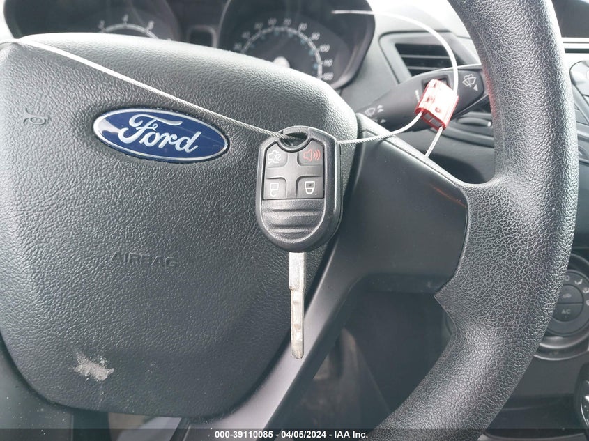 VIN 3FADP4AJ7KM153590 2019 FORD FIESTA S